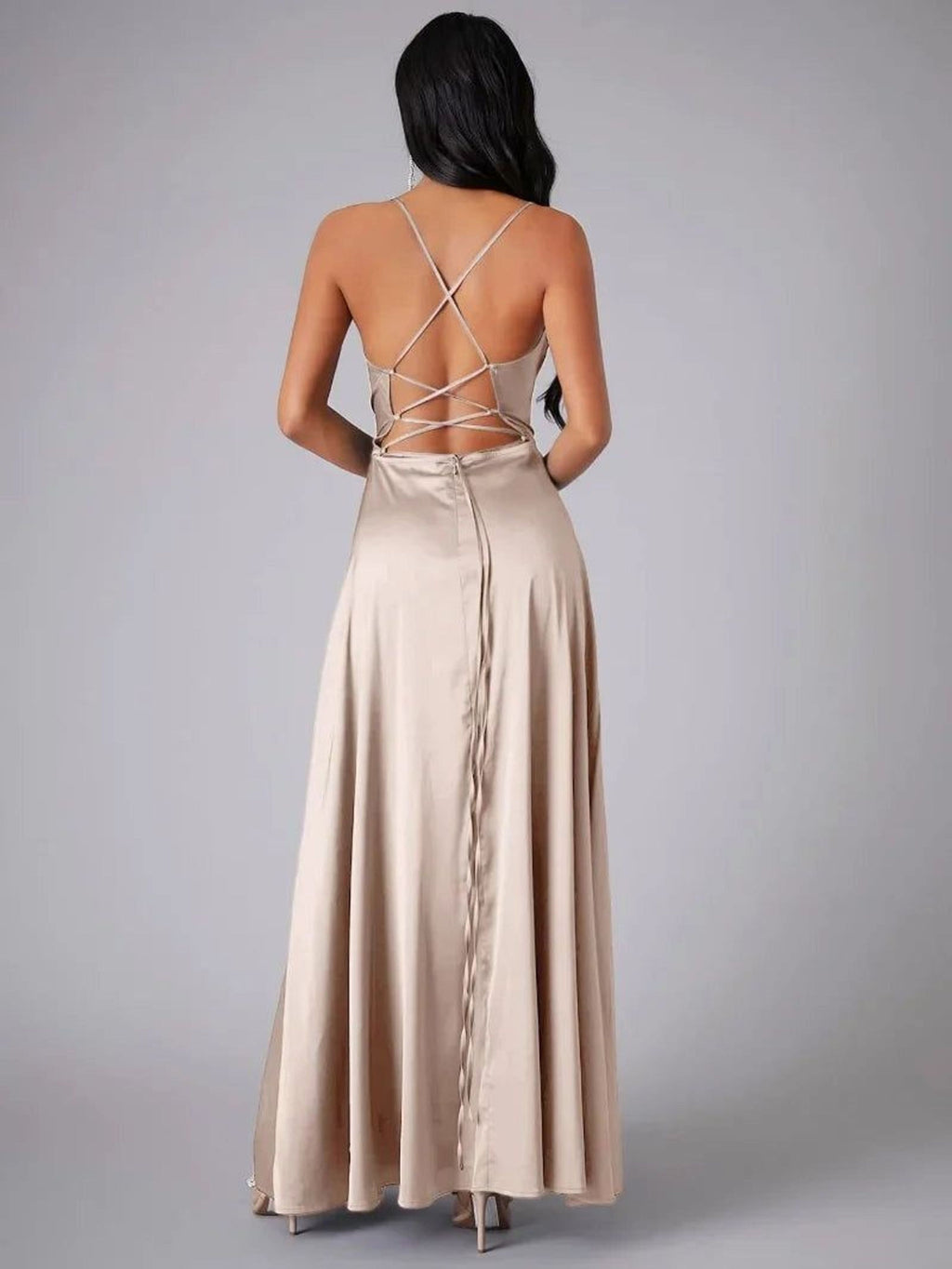 Clara Voss | Women's Sleeveless Flowy Maxi Dress