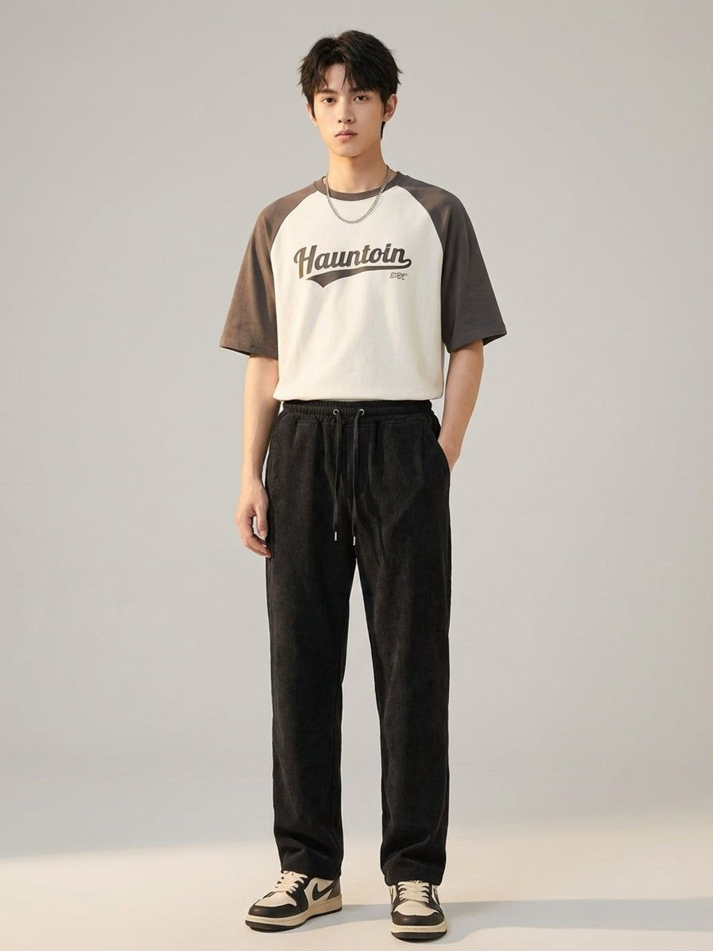 Lucien Brix | Men's Corduroy Cargo Shorts in Brown