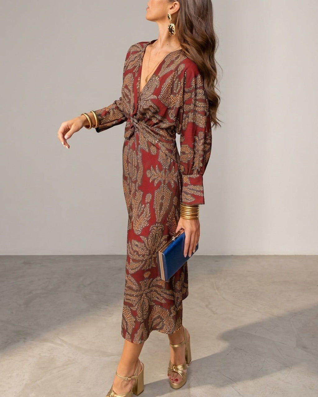 Amélie Thorne | Women's Classic Fitted Blue Dress