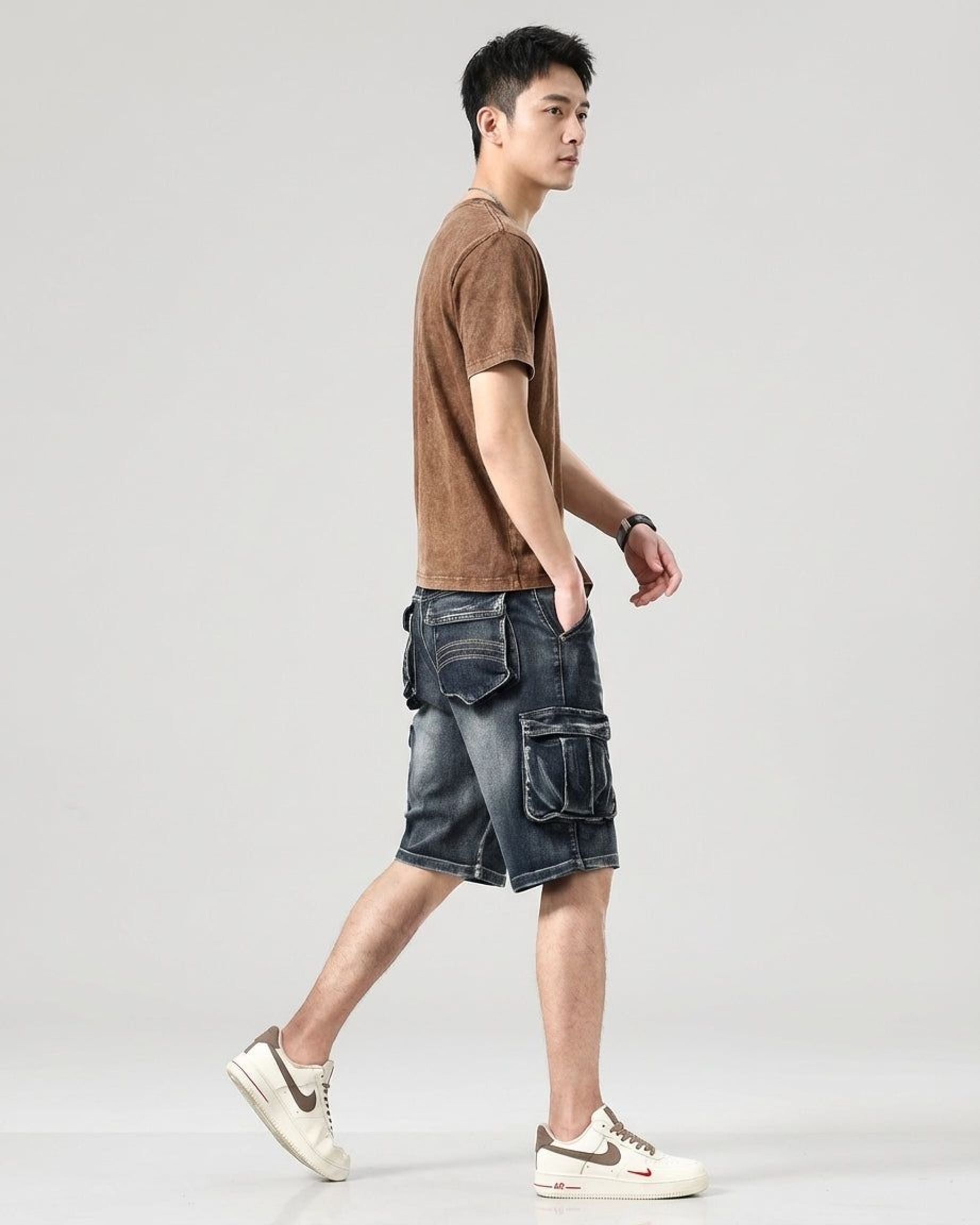 Jasper Vann | Men's Relaxed Fit Denim Cargo Shorts