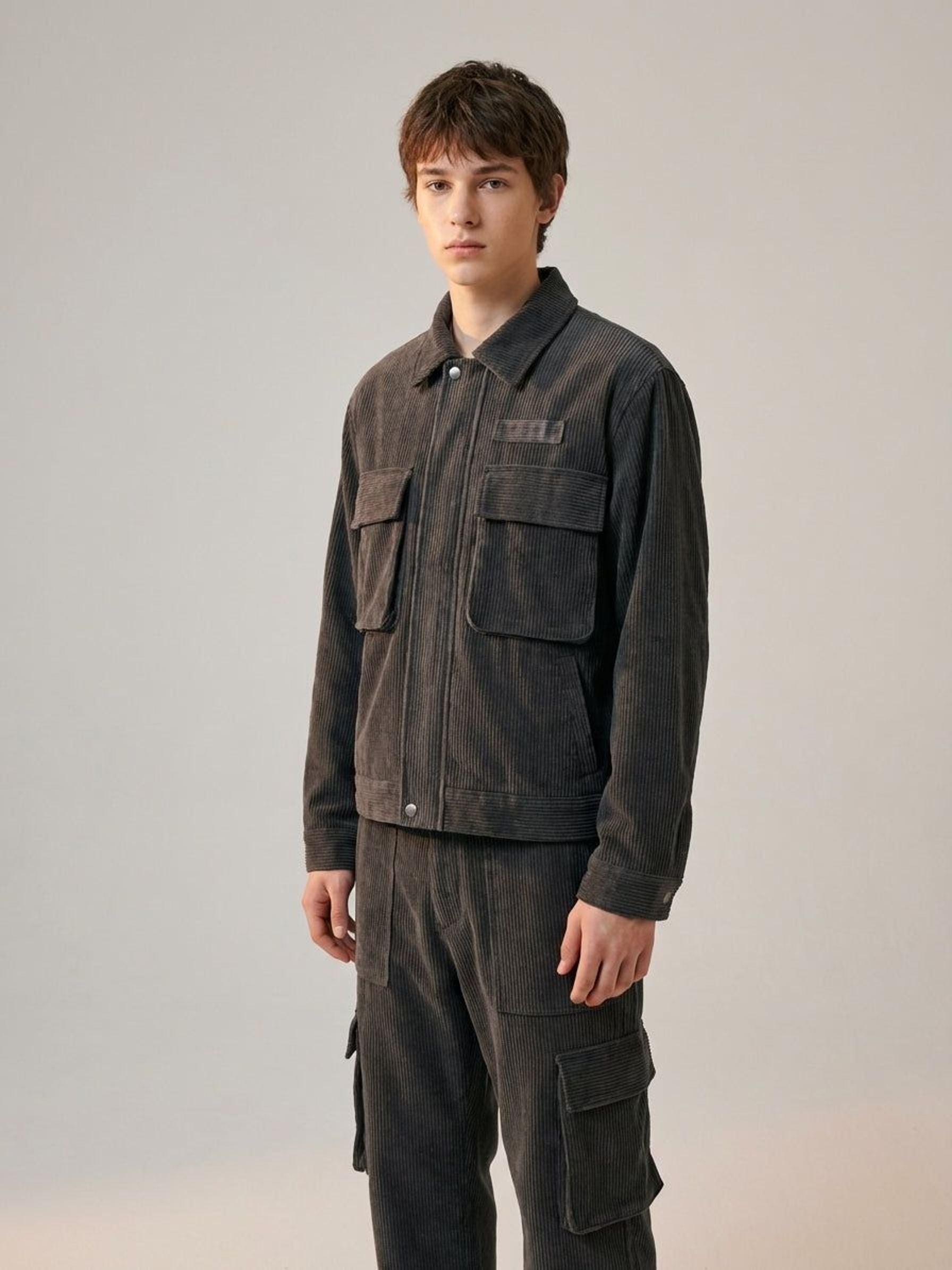 Lucien Brix | Men's Corduroy Cargo Shorts in Brown