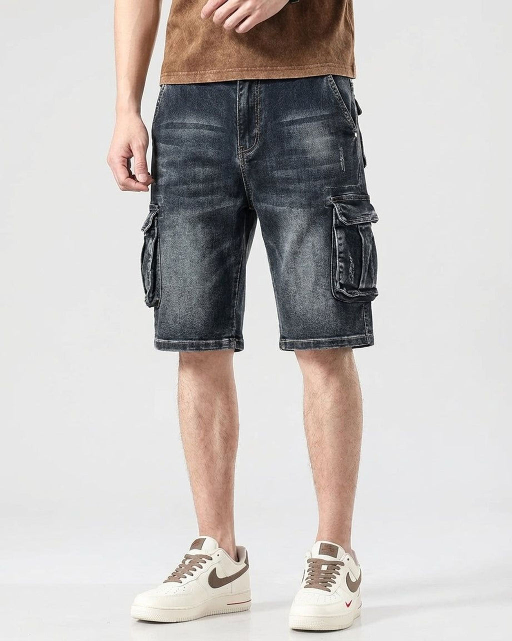 Jasper Vann | Men's Relaxed Fit Denim Cargo Shorts