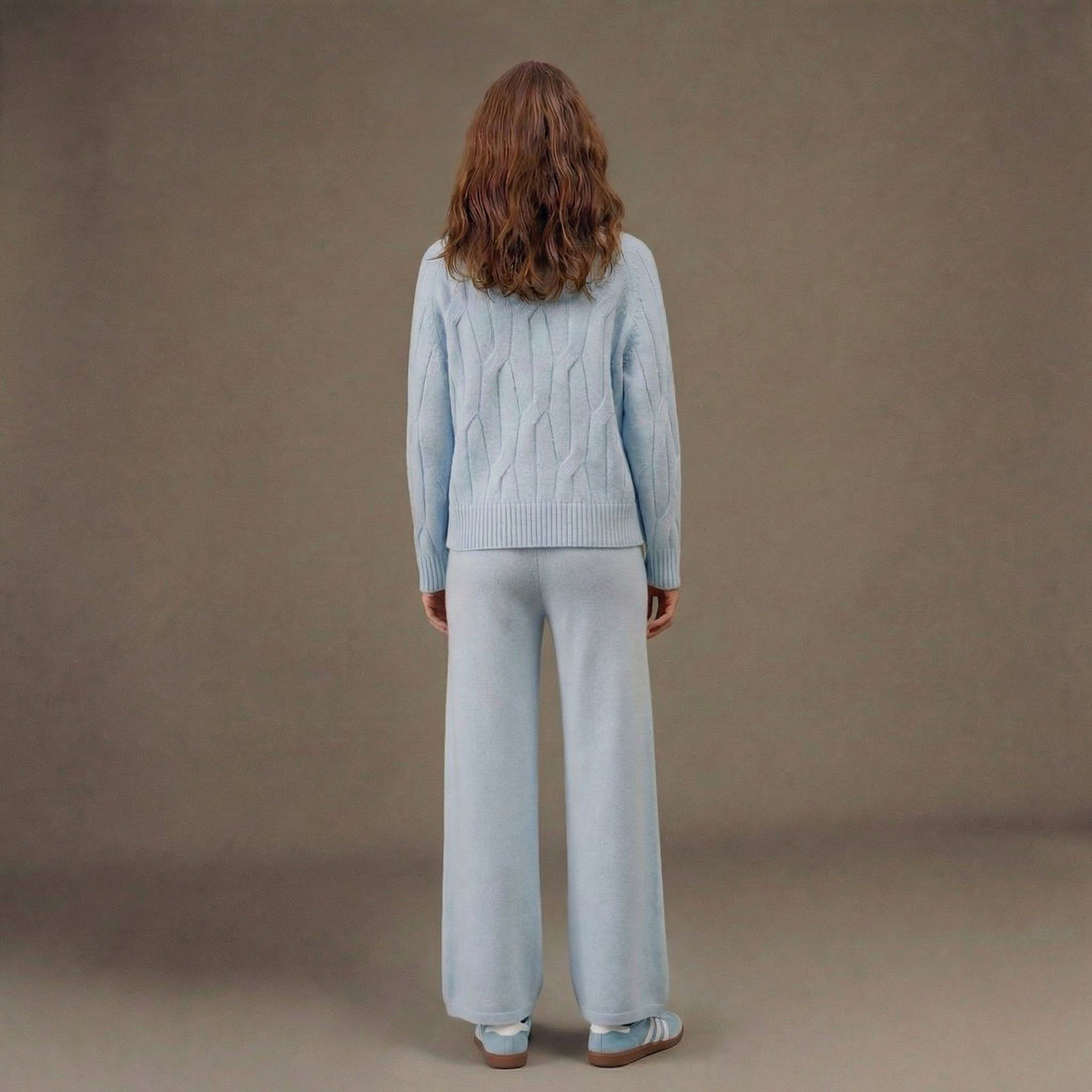 Elodie Brice | Women's Cozy Blue Cable Knit Set