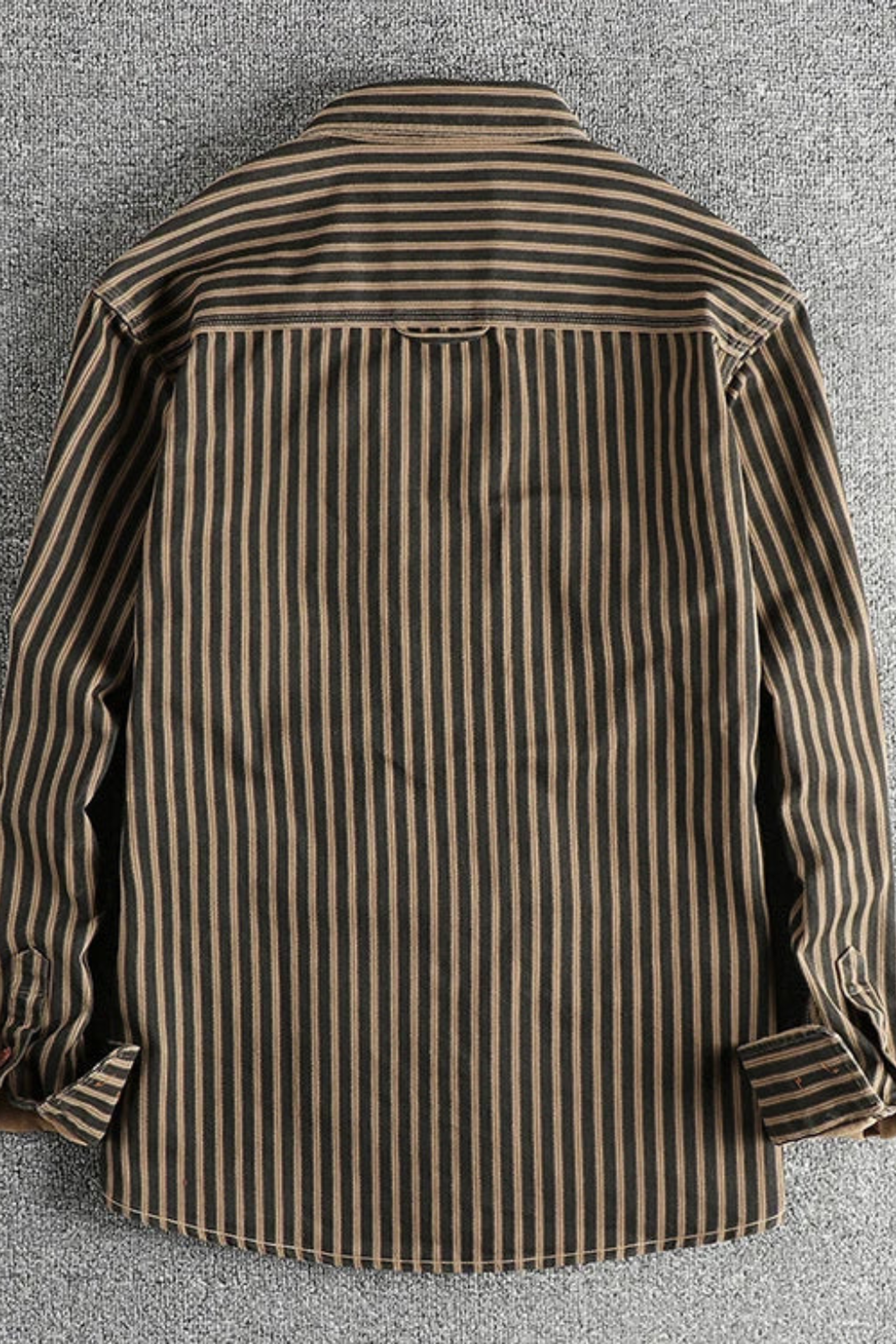 Lucian Breck | Men's Loose Fit Striped Shirt