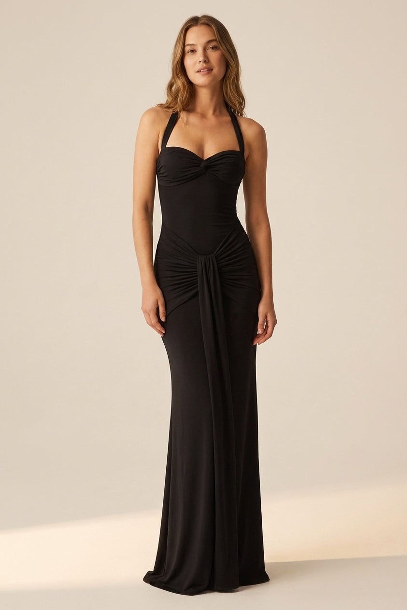 Léonie Tress | Women's Elegant Halter Maxi Dress