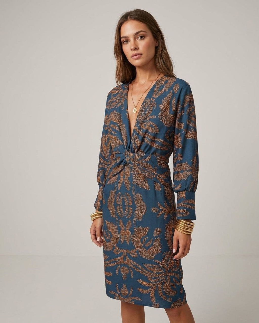 Amélie Thorne | Women's Classic Fitted Blue Dress