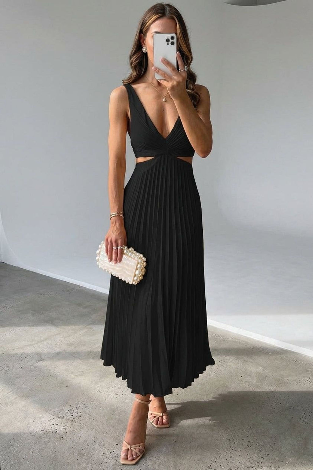 Léonie Faris | Women's Satin Pleated Evening Dress