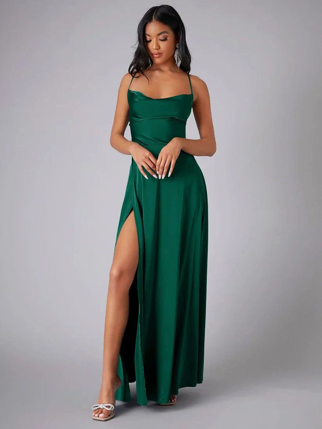Clara Voss | Women's Sleeveless Flowy Maxi Dress