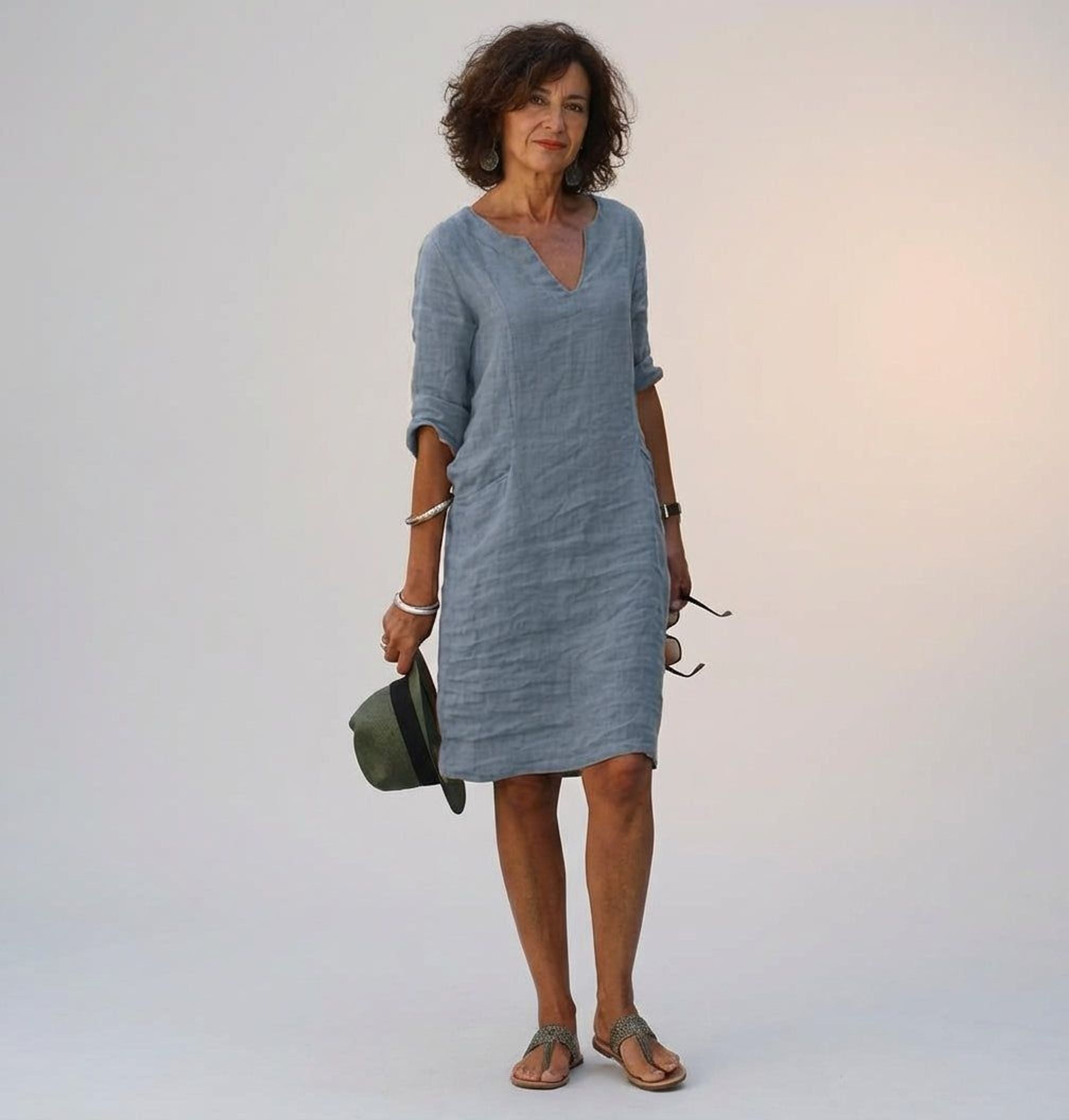 Céleste Faye | Women's Linen V-Neck Casual Dress