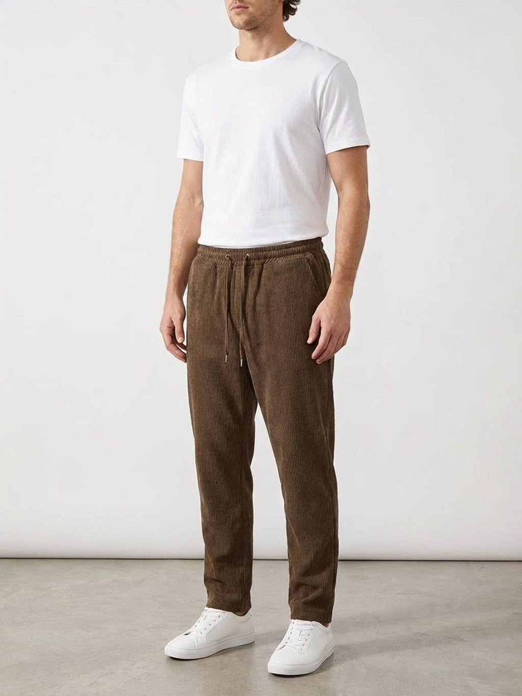 Lucien Brix | Men's Corduroy Cargo Shorts in Brown