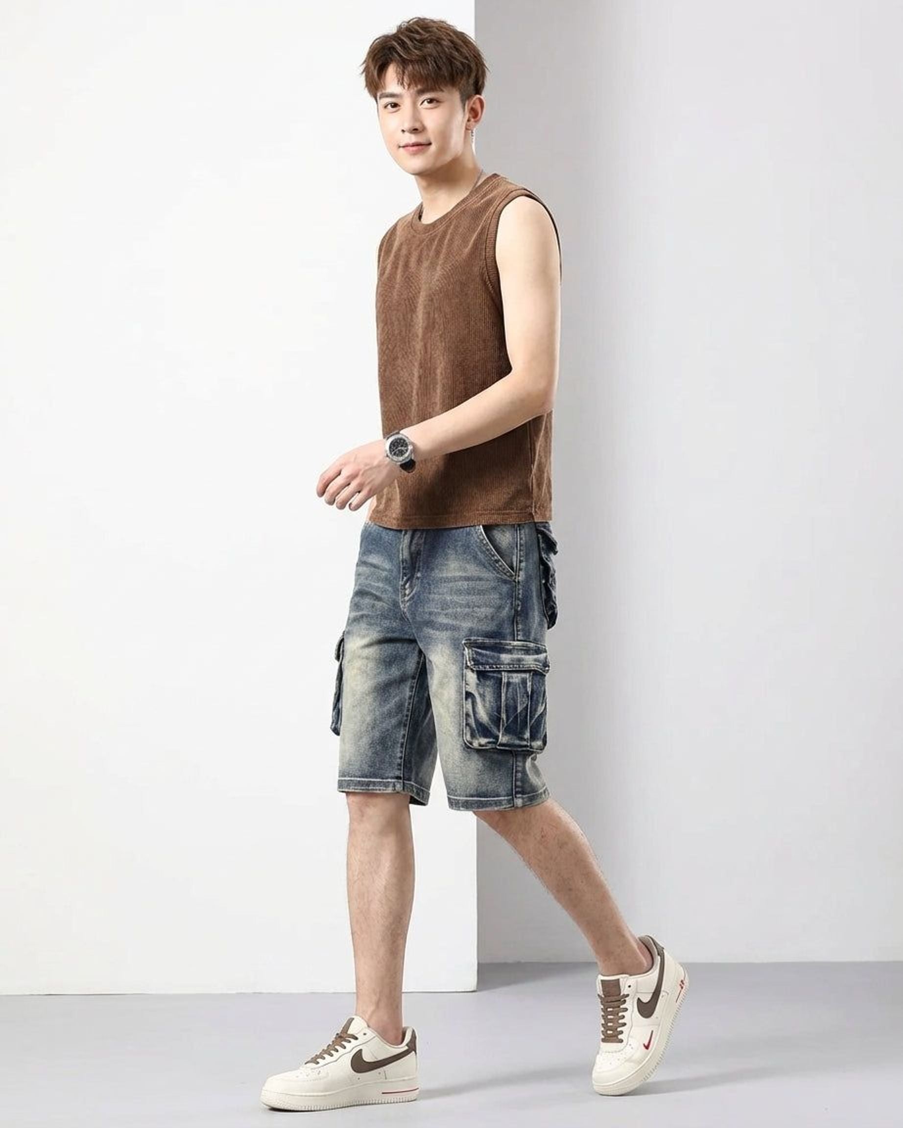 Jasper Vann | Men's Relaxed Fit Denim Cargo Shorts