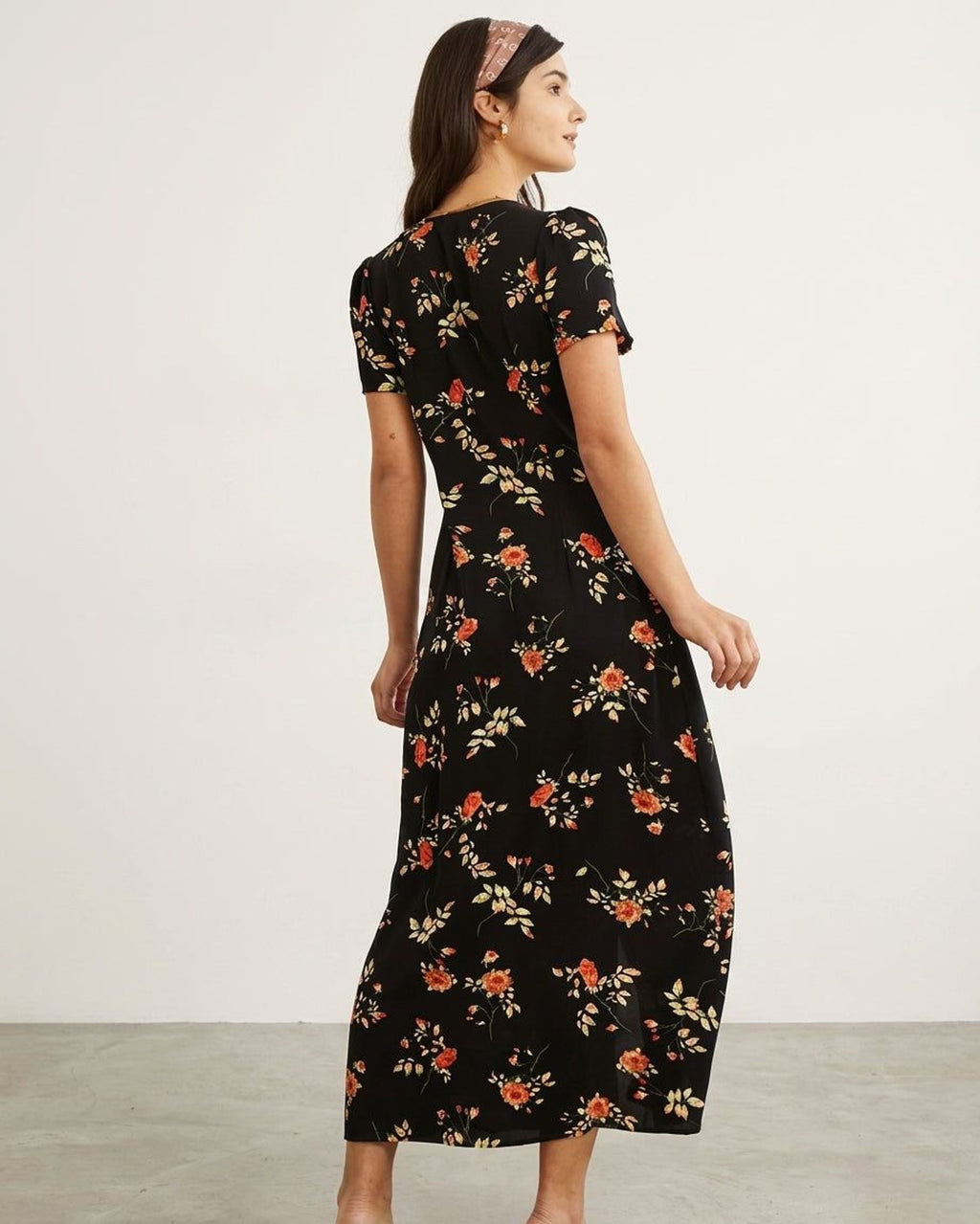 Amélie Voss | Women's Floral Print V Neck Maxi Dress