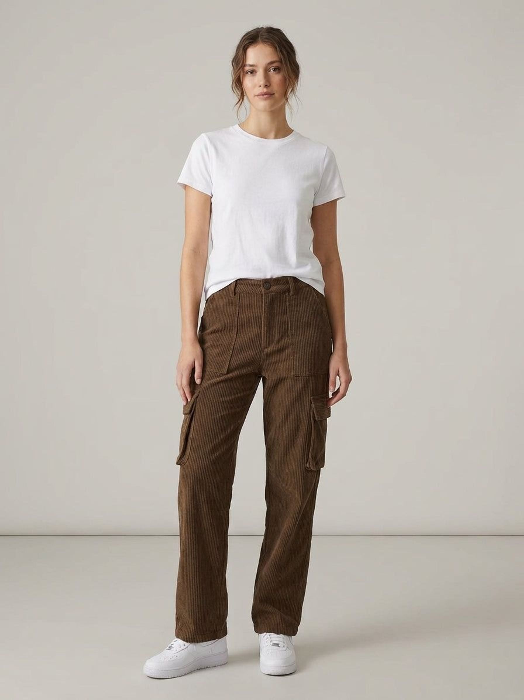 Lucien Brix | Men's Corduroy Cargo Shorts in Brown