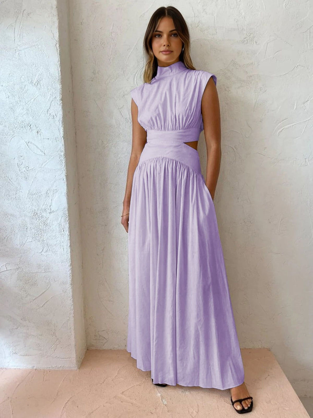 Clara Voss | Women's Sleeveless Maxi Dress with Pockets
